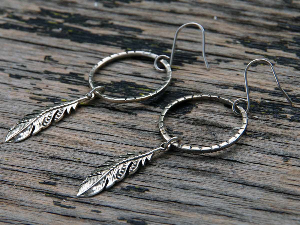 Boucles d oreilles petites créoles plumes Argent Massif Vanessa